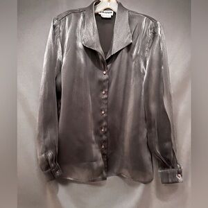 Joan Leslie Women’s Long Sleeve Collared V Neck Shimmery Shirt Gray Size 8